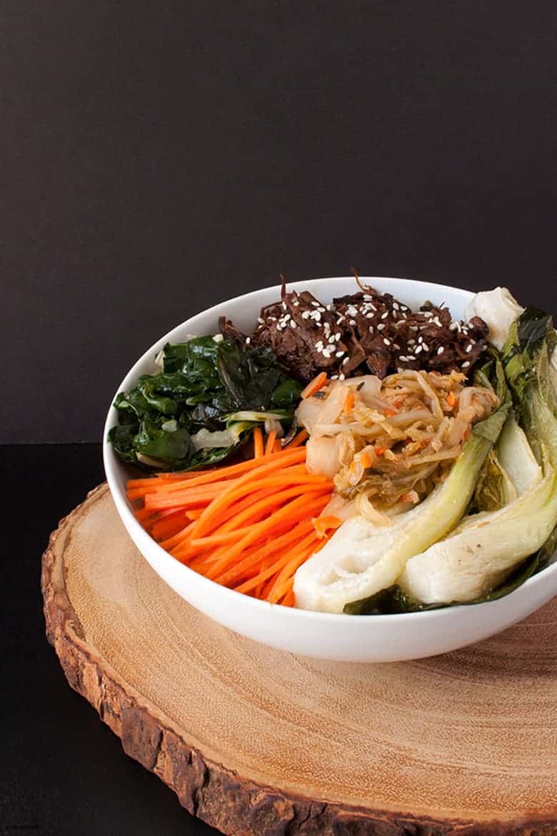 Enjoy a paleo twist to a Korean beef bowl, loaded with raw, cooked, and fermented veggies.| Korean Beef Bowls from small-eats.com 
